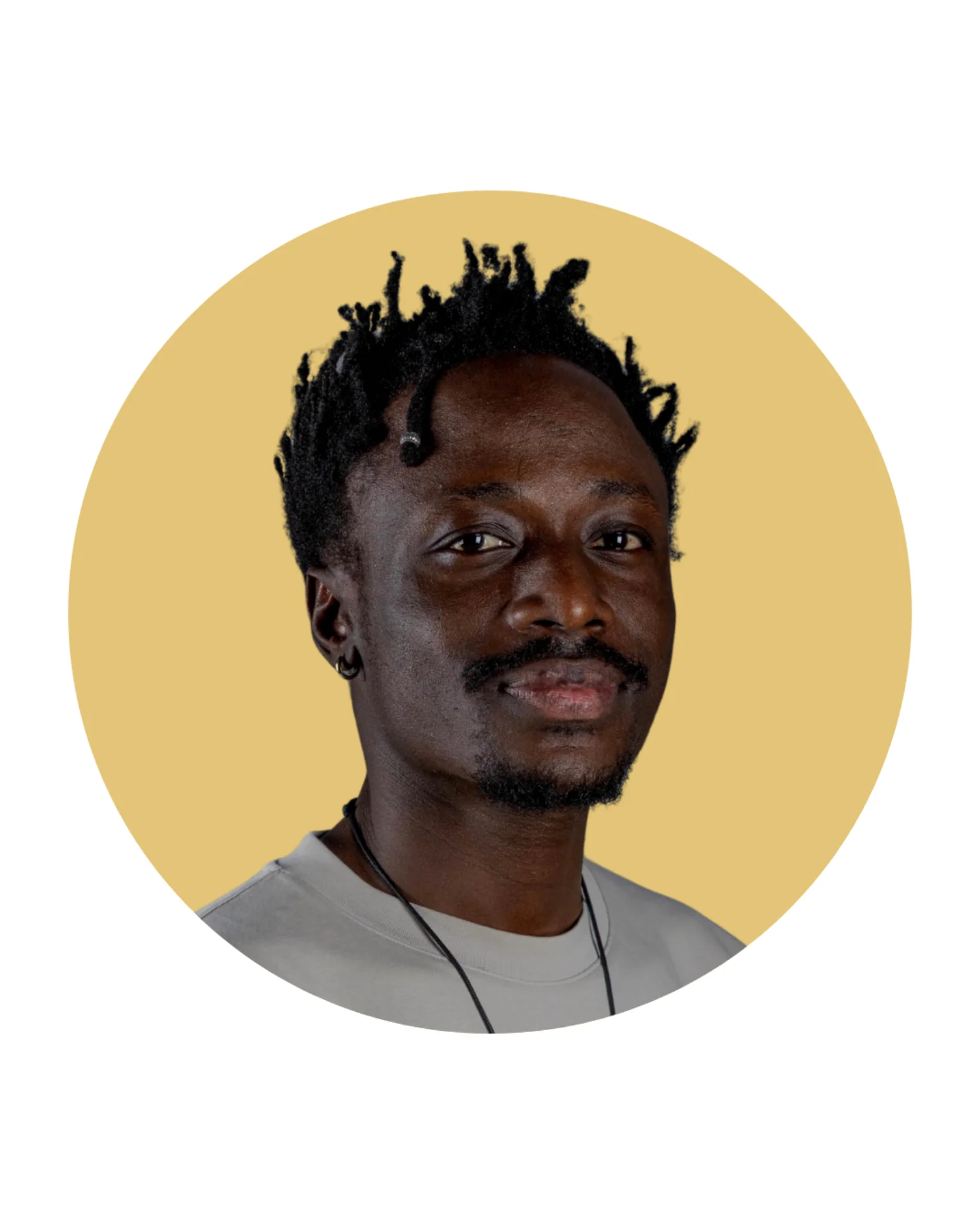 Manu Akatsa